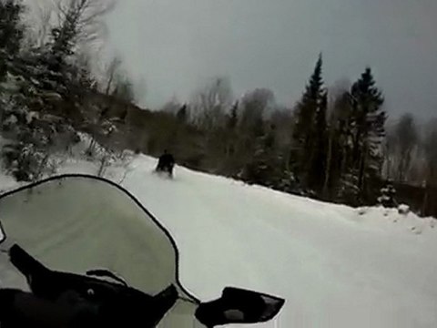 MOTO NEIGE AU QUEBEC MEEKOS