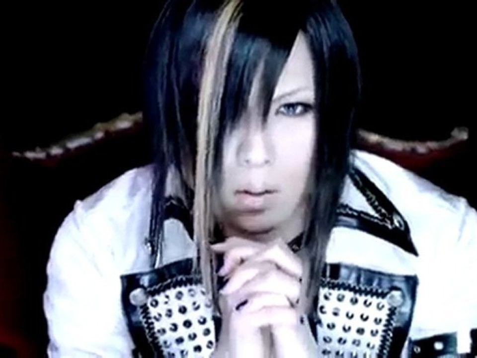 -OZ- - Pressed flower