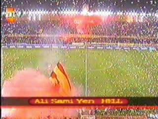 Fumigènes Galatasaray