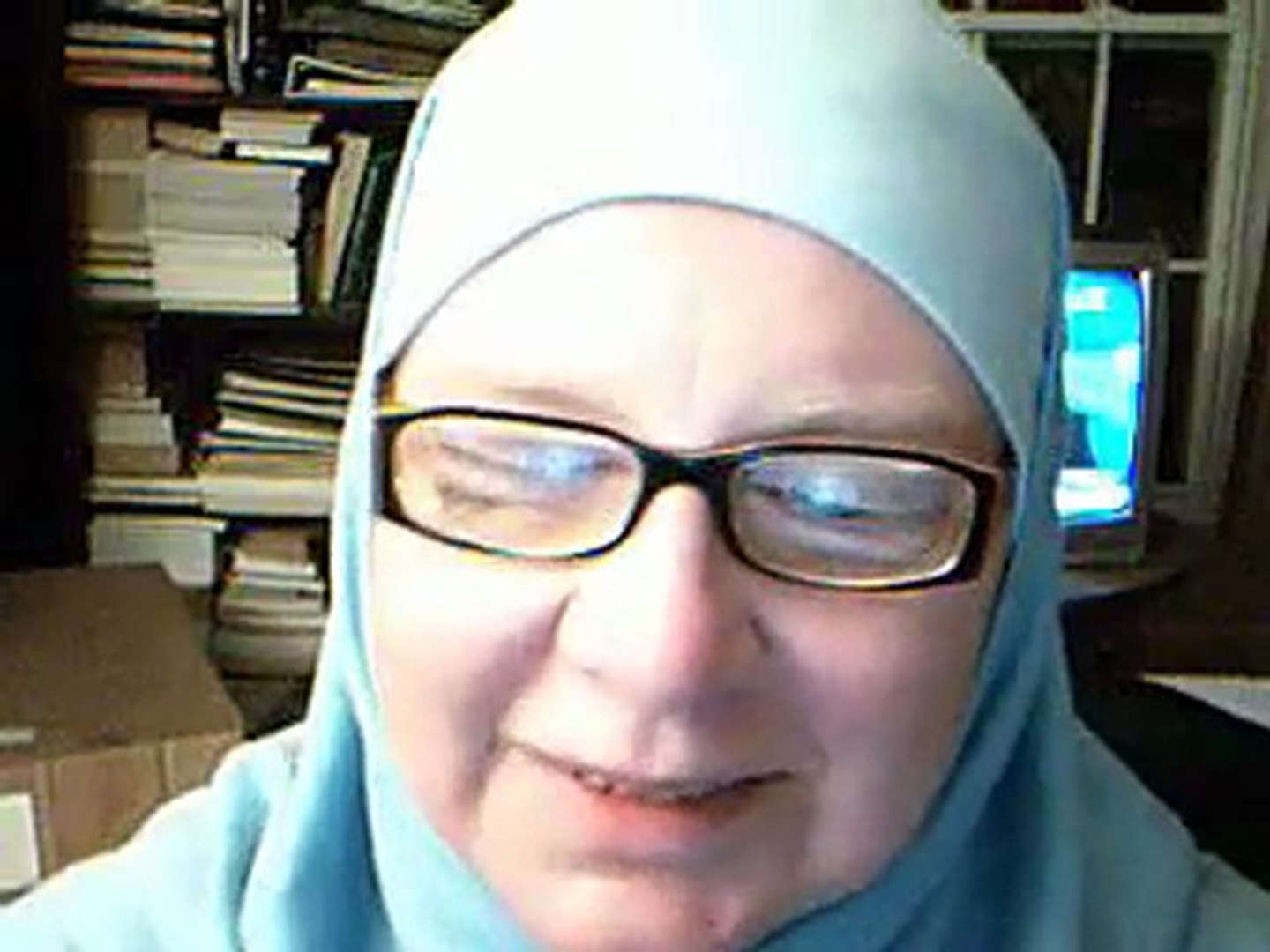 ⁣new shahadah- New muslim Sister
