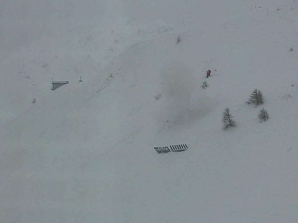 TRAQUEURS D'AVALANCHES