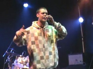 AVANT LA TOMBEE DE LA NUIT REMIX : KIOZA (LIVE MUZIKOMANIA)