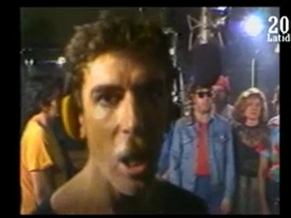 200 Latidos: Charly García y "Demoliendo hoteles"