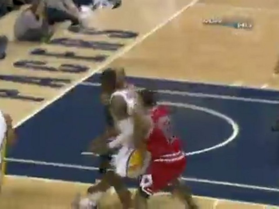 Dahntay Jones gets the tough up and under layup to fall and