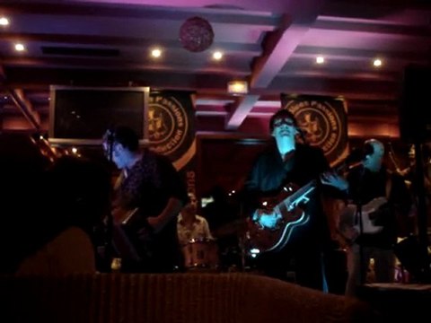 Flyin' Saucers - Cognac - 21 02 2010 - 4