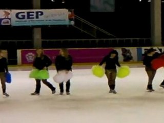 pom pom girl du hockey de nice 8
