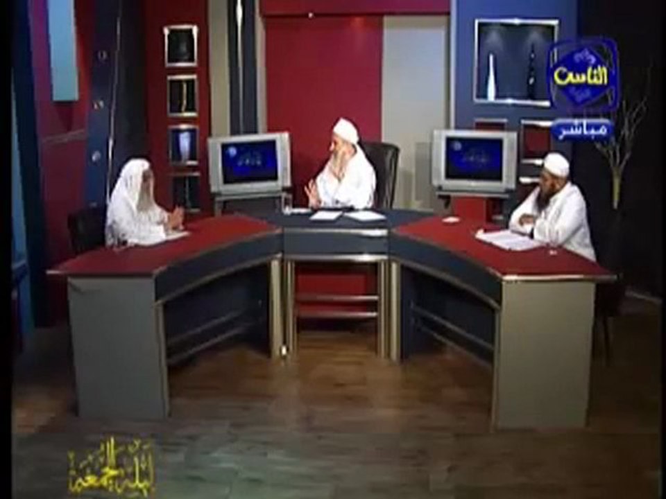 هل خلق الكون والدنيا والآخره للني عليه السلام