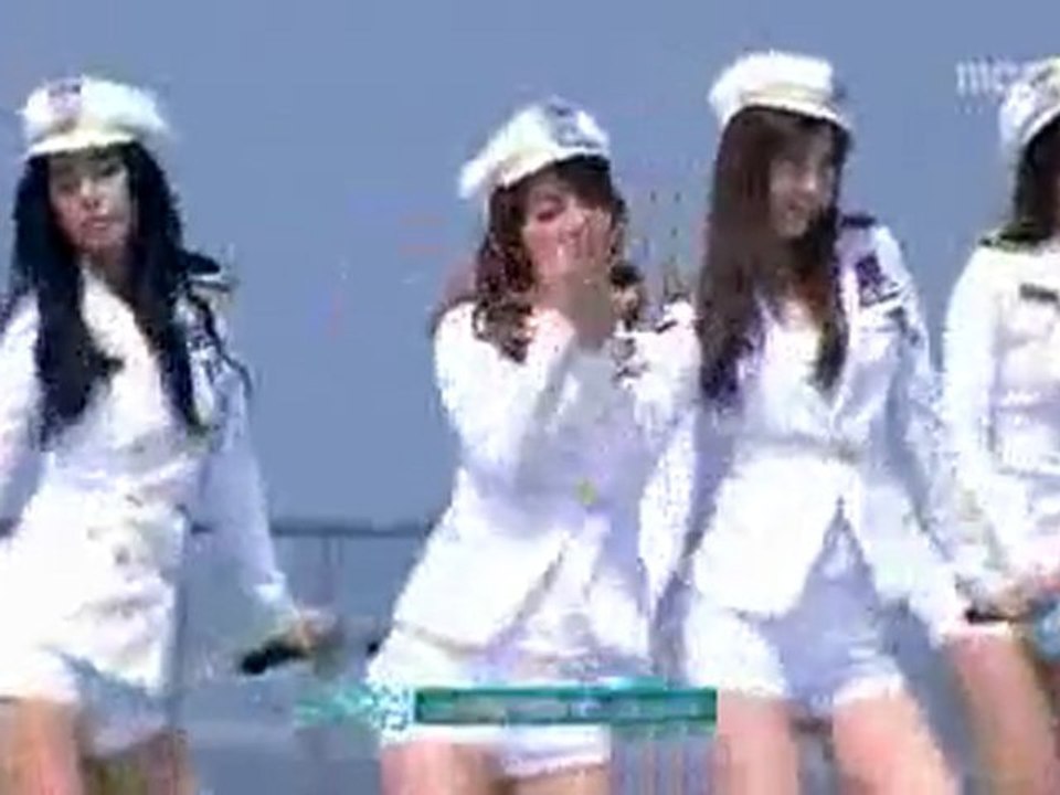 SNSD-tell me your wish(Genie) live