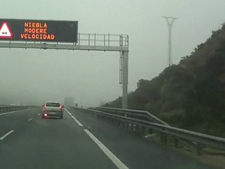 Banco de niebla camino del curro