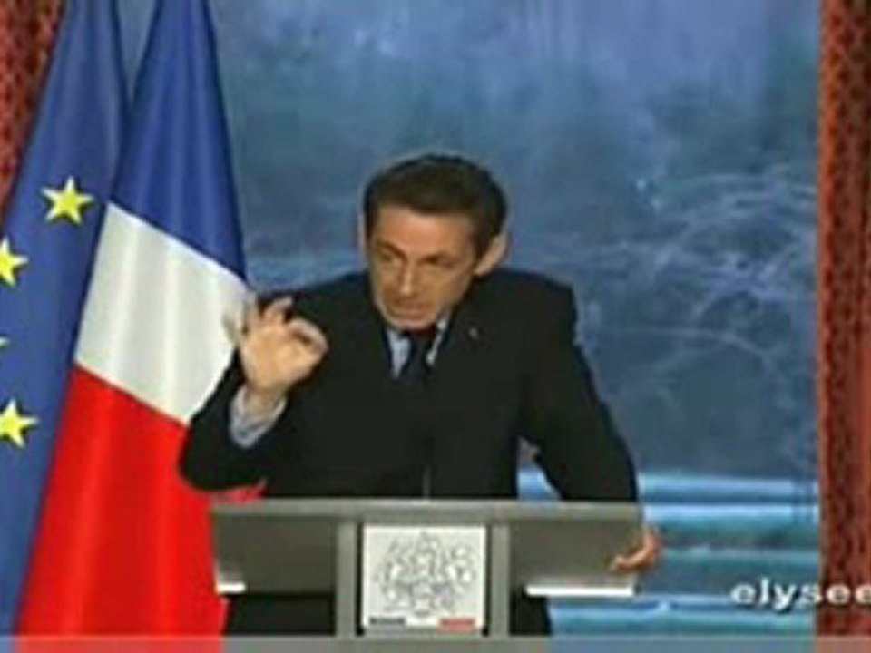 SARKO PERSONNE NE POURRA S_OPPOSER AU NOUVEL ORDRE MONDIAL