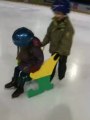 Mattéo et Zoé à la patinoire fév 2010