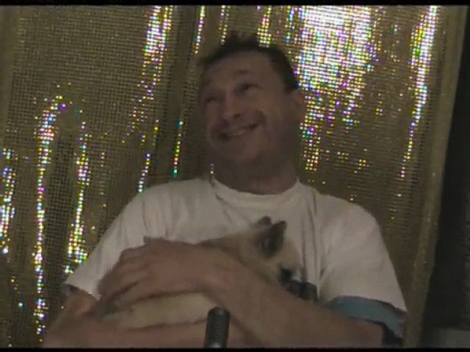 13 mes chers freres et mes chères soeurs