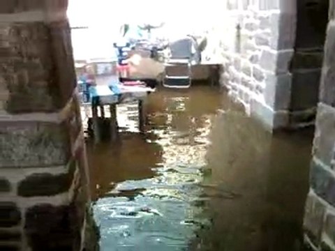 Pendant les inondations, les travaux continuent !