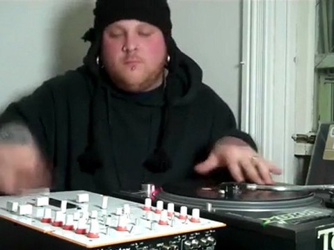 DJ Grusm - Babble Goons - Guillotine Freestyle Scratching