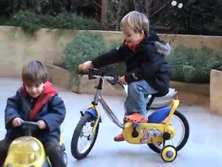 Dans le jardin, avec Noam