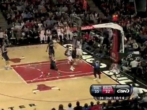 James Johnson blocks Jose Barea's shot and Derrick Rose fini