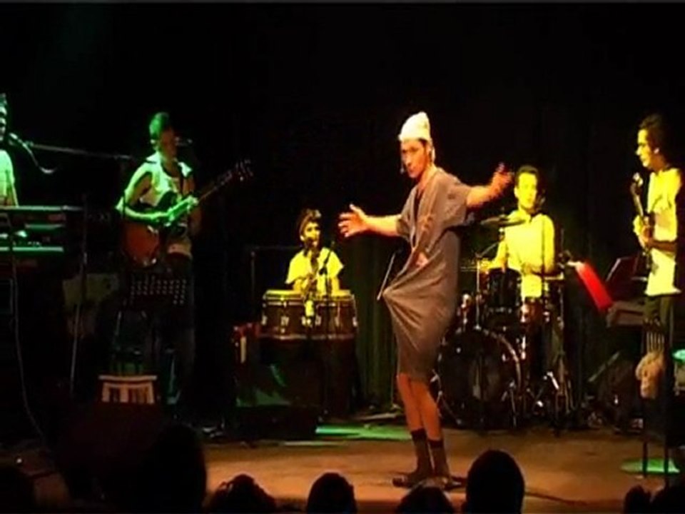 Le Sarce du Matin - chanson coquine par Yo