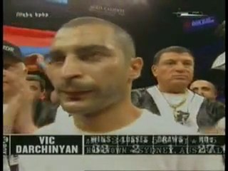 Vic Darchinyan vs. Rodrigo Guerrero Round 1