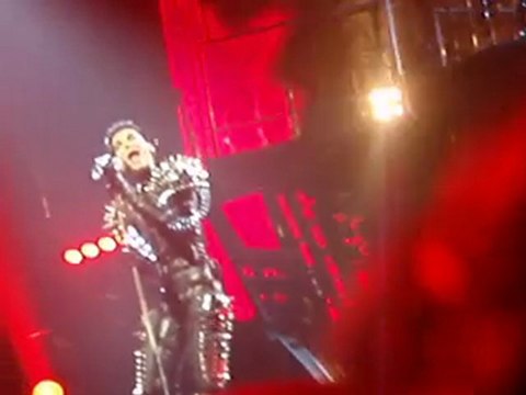 Tokio Hotel à Esch, 22/02/2010 Hey you