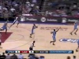 Clippers Baron Davis and Drew Gooden connect on this long pa