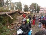Dégâts à Kathmandou après la tempête du 1.03.10