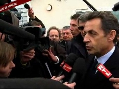 Spéciale Tempête : Nicolas Sarkozy en Vendée