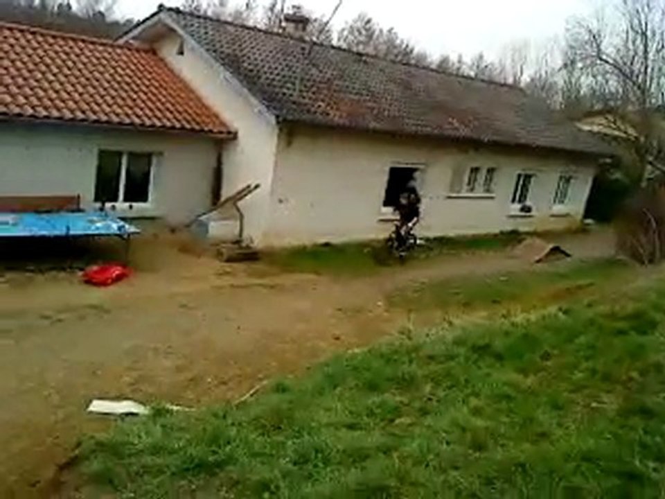 NOUVELLE BOSSE