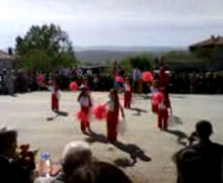 AŞKIN TAM VAKTİ şarkısıyla 23 Nisan dans gösterimiz..