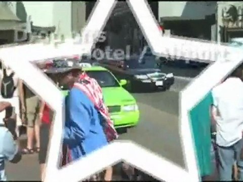 Limousine service Encino 1-800-427-4537