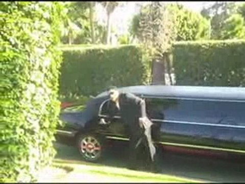 Limousine service Malibu 1-800-427-4537