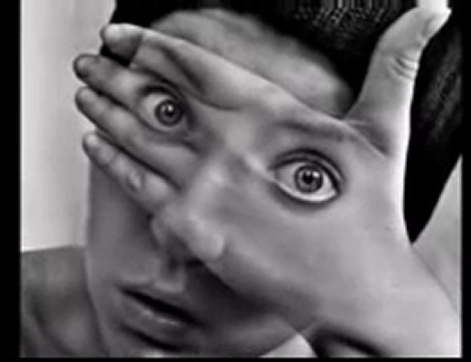 Farid Farjad -  Yalnızlık Kutsaldır