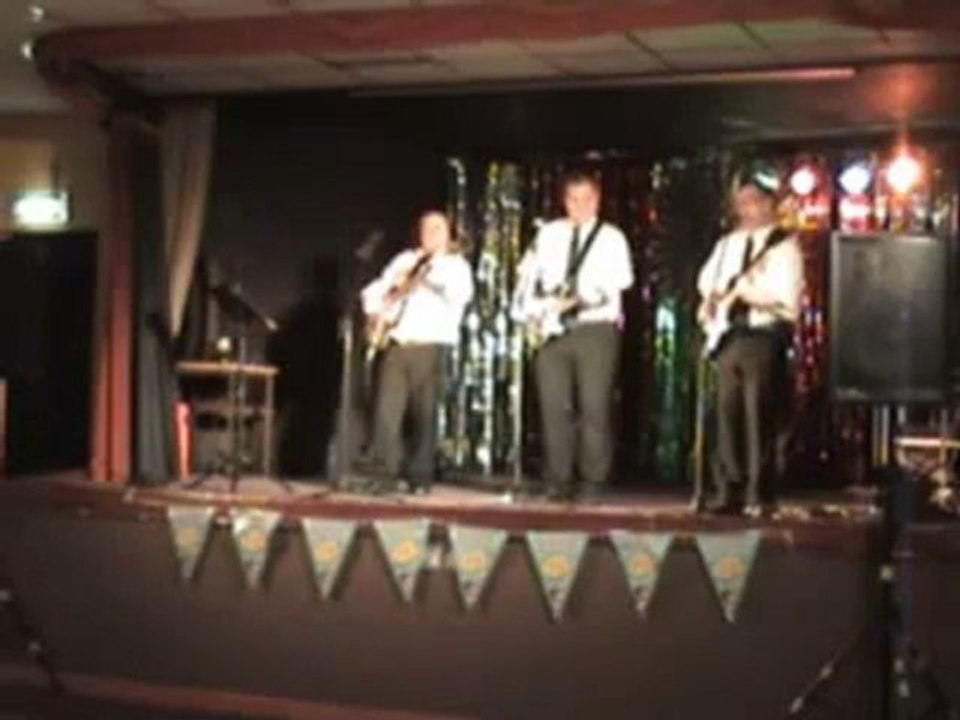 Air that I breath cover version - Springfox Too audio only