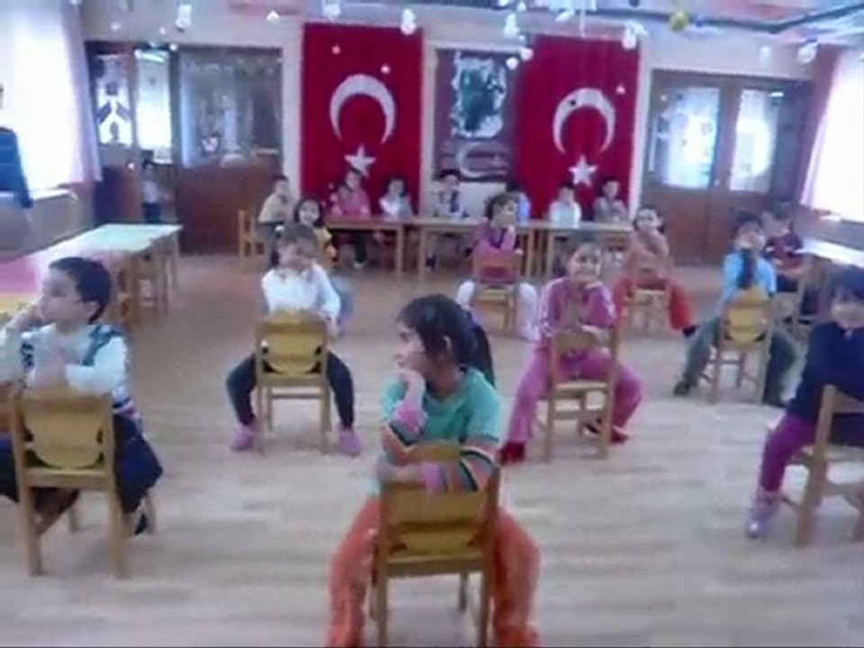 Sandalye Dansı