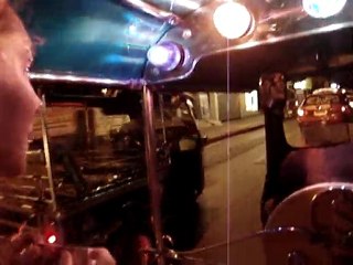 28 02 2010 - Un petit tour en tuk tuk dans Bangkok