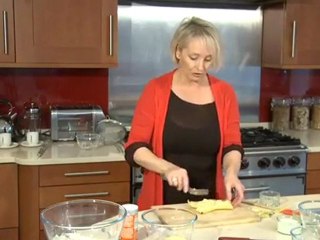 Lesley Waters makes fruitful muffins