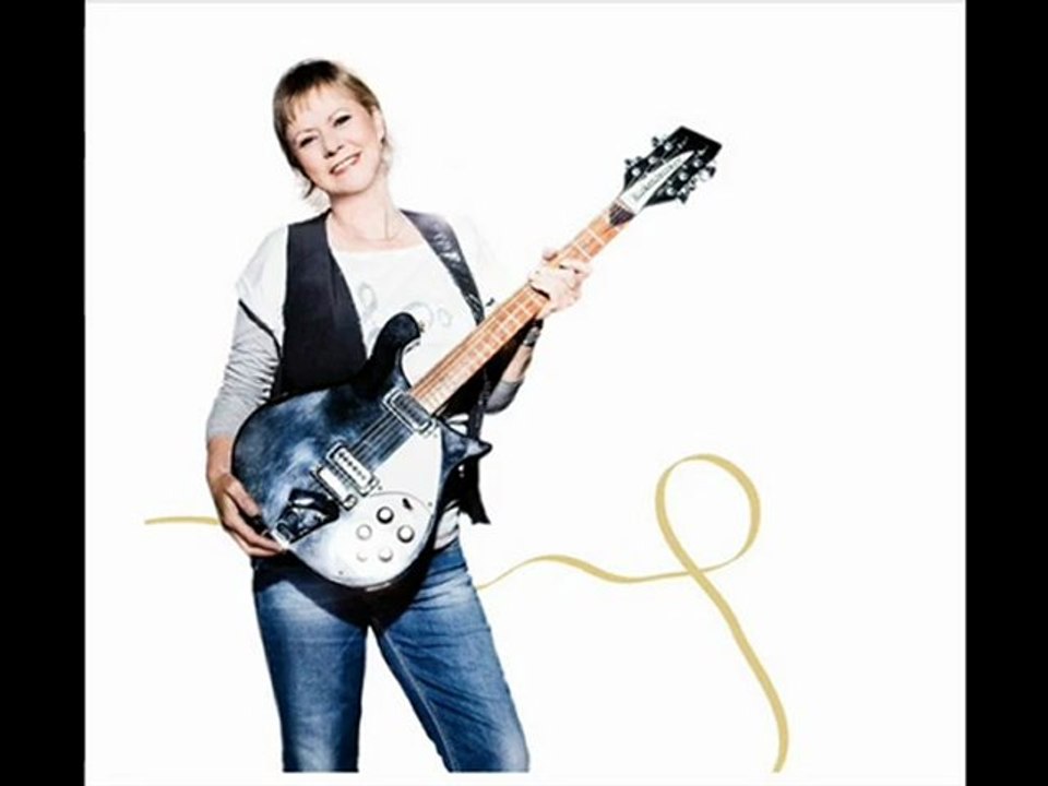 Dorothée - Coup de tonnerre. Extrait du nouvel album 2010