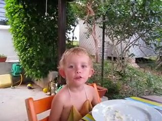 Enfants a table - Mars 2010