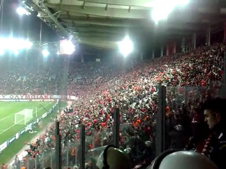 Olympiakos - Bordeaux Debut
