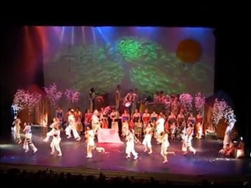 La Clé d'Echanges : Danses, Djembé, Doums et Chant Africains