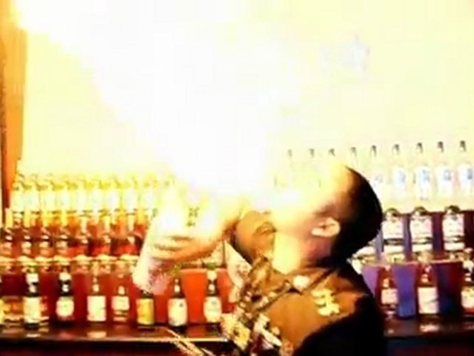 Omega el fuerte - merengue electronico