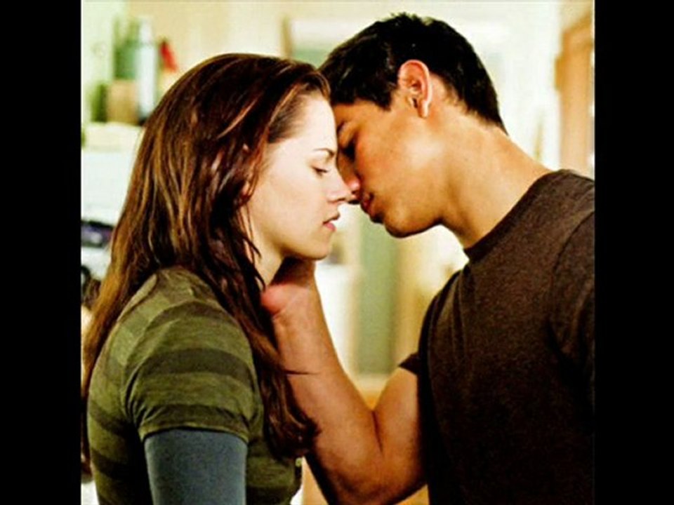 Dailymotion - Jacob and Bella love - a Film   TV video