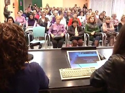 050310 Lliurament de diplomes de dones en xarxa