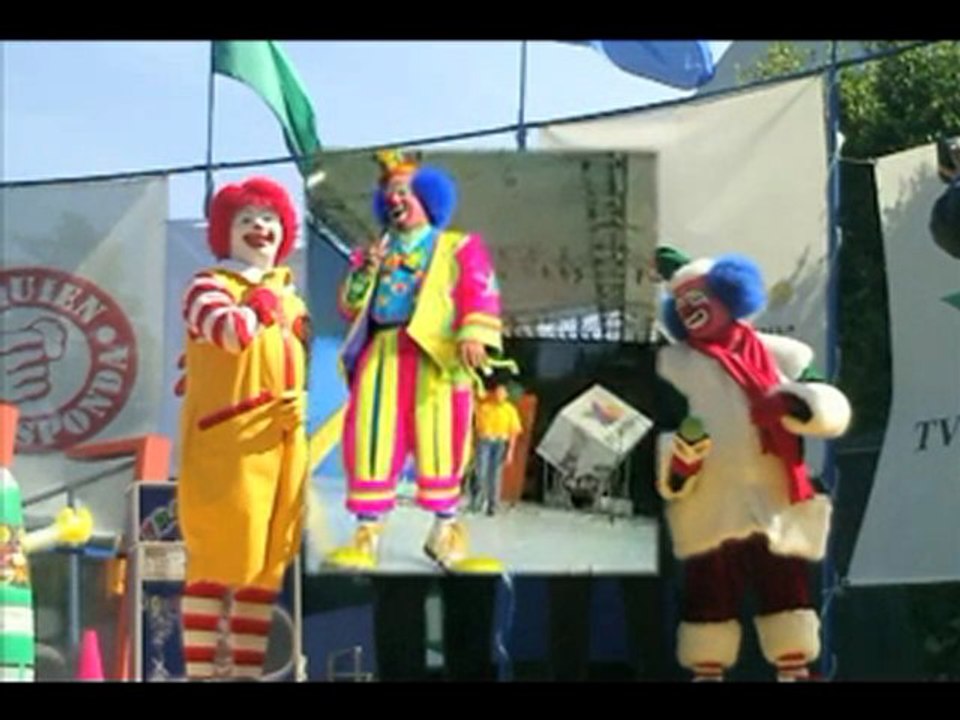 SHOW DE PAYASOS CON PERRITOS ECONOMICOS PARA FIESTAS INFANTILES CUMPLEAÑOS NIÑOS, SHOW PARA ADULTOS  DF EDO DE MEX