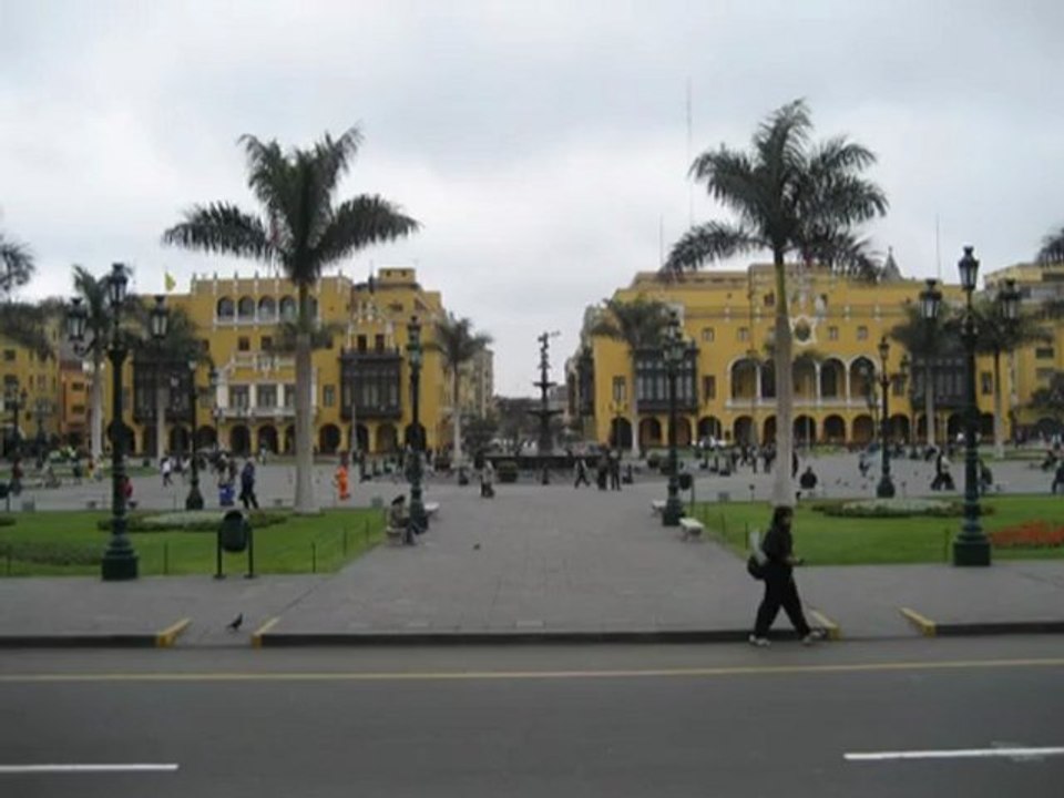 Dag 1 Brussel - Lima -Chiclayo 12/09/2007