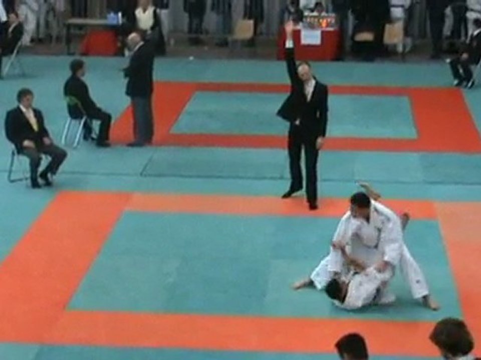 2° COMBAT DEMIE FINALE A LA MOTTE SERVOLEX 14 MARS 2010