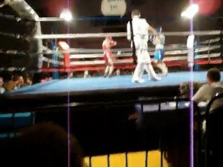 Eddy akkari  [rouge]   Round 1