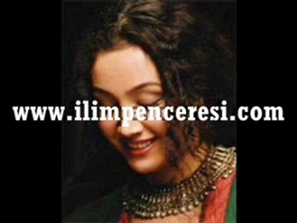 Bu mezarda garip var - Özlem Taner