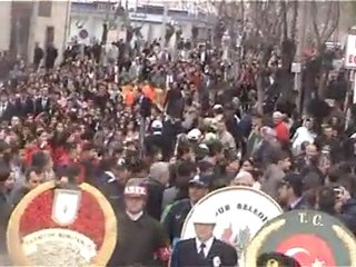 6 Mart Burdur'un şeref Günü_Yürüyüş ve Çelenk Koyma