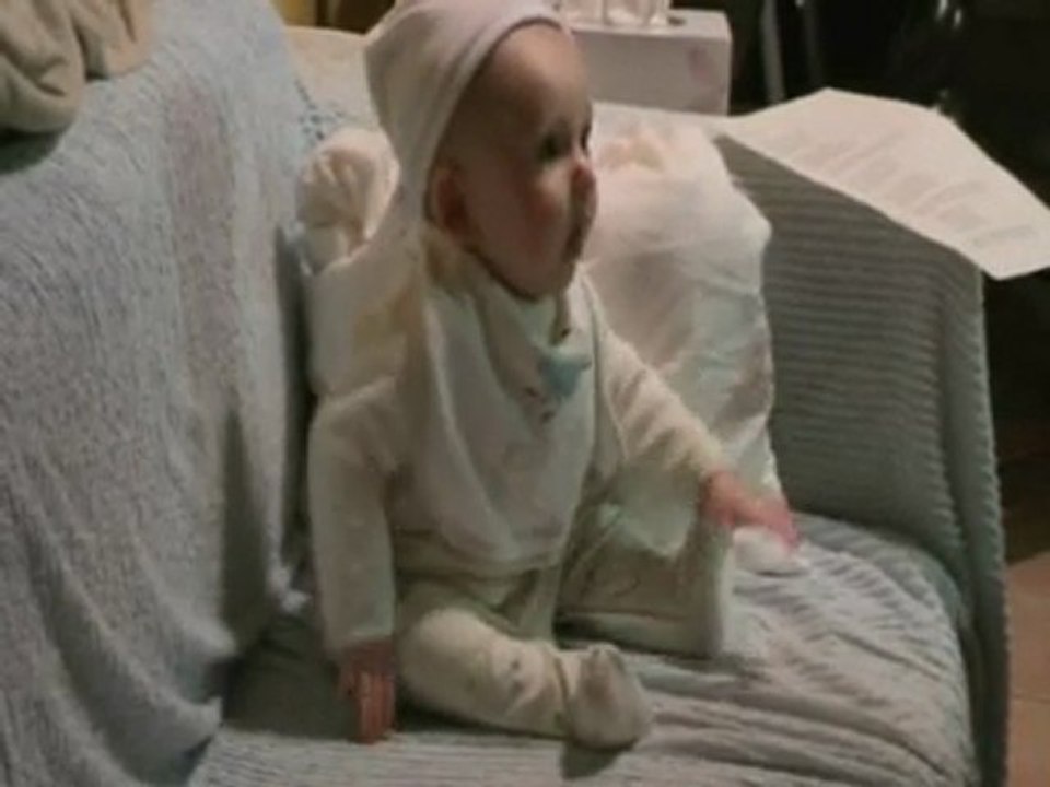 Vous dansiez? J'en suis fort aise.