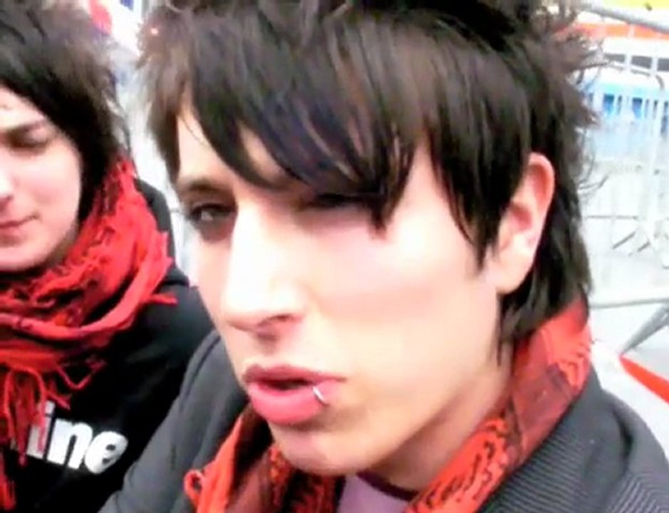 Concert d'Indochine à Douai, paroles de fans